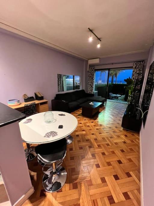 Appartement Idéal Rez-de-jardin Face à La Méditerranée Nice